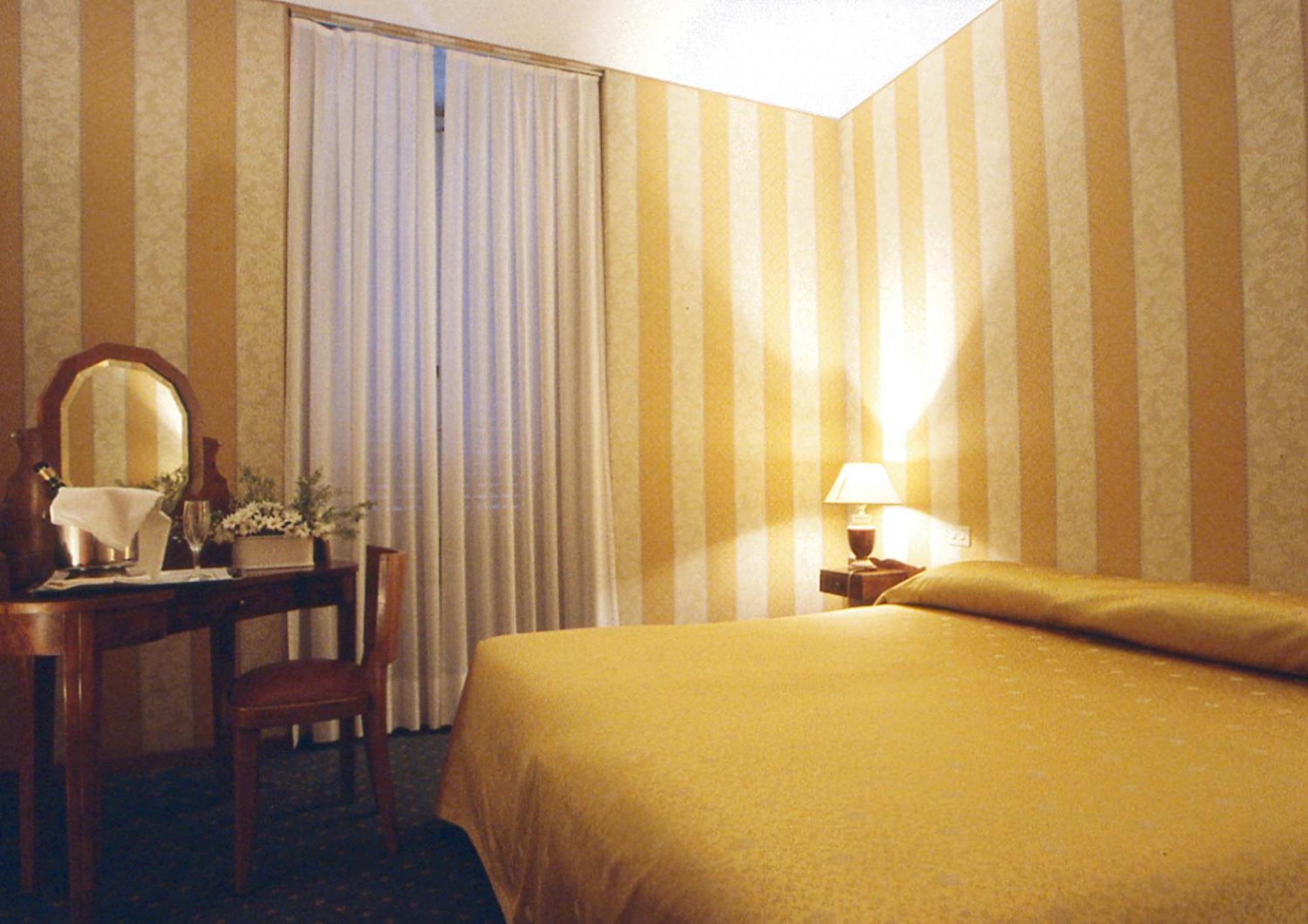 Orange Garden Guest House โรม ภายนอก รูปภาพ